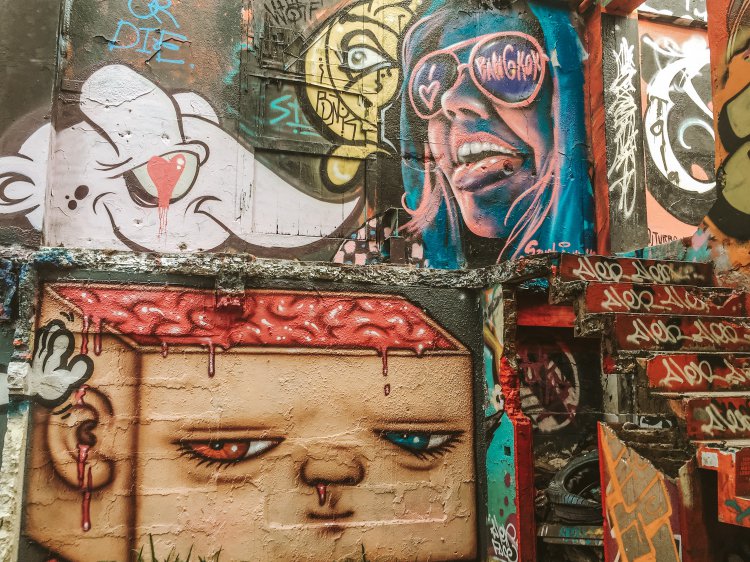 moonchild media GmbH Logo